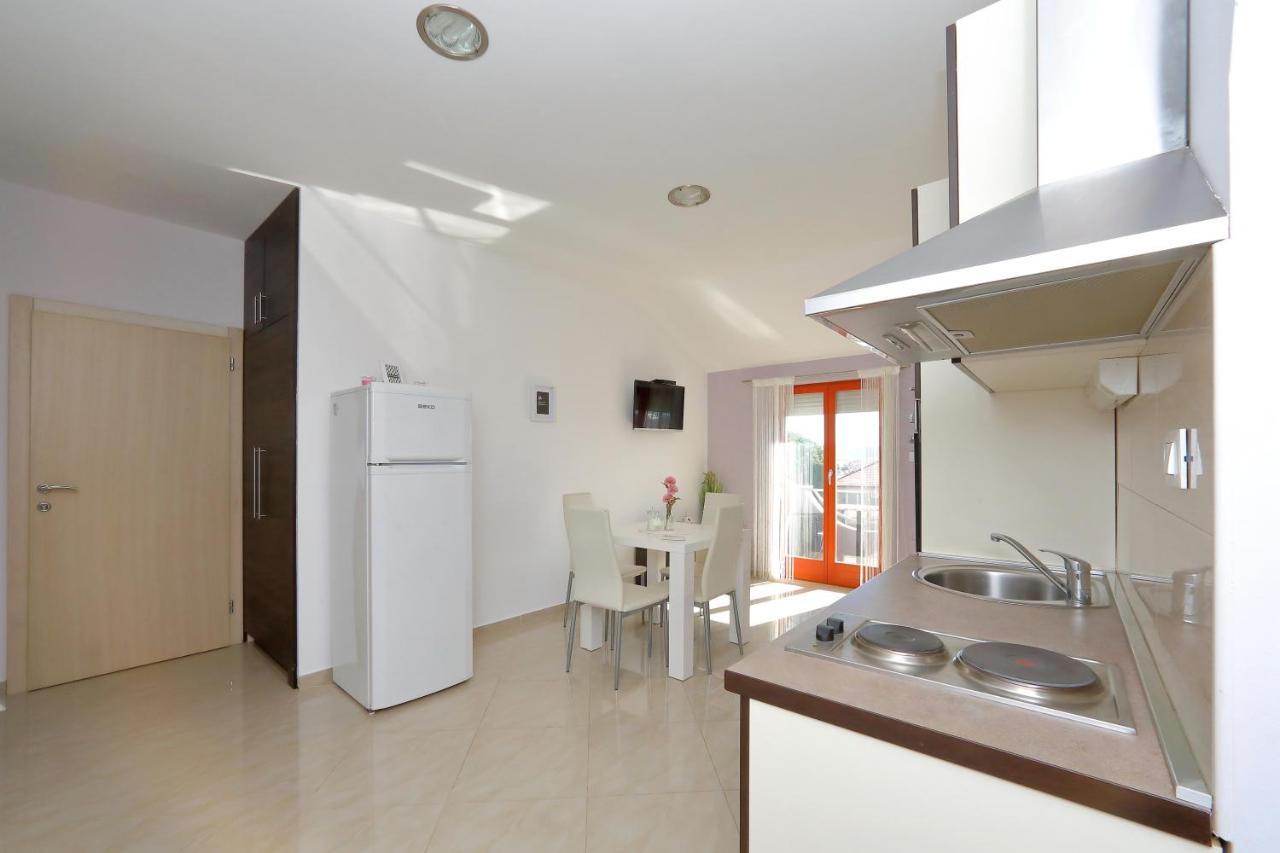 Bane Dvori Apartment Bibinje Exterior foto