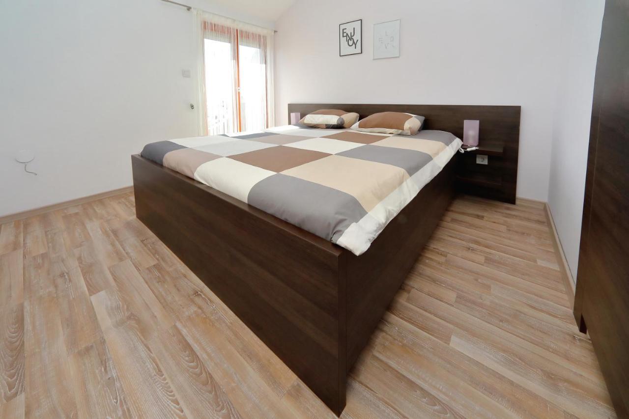 Bane Dvori Apartment Bibinje Exterior foto