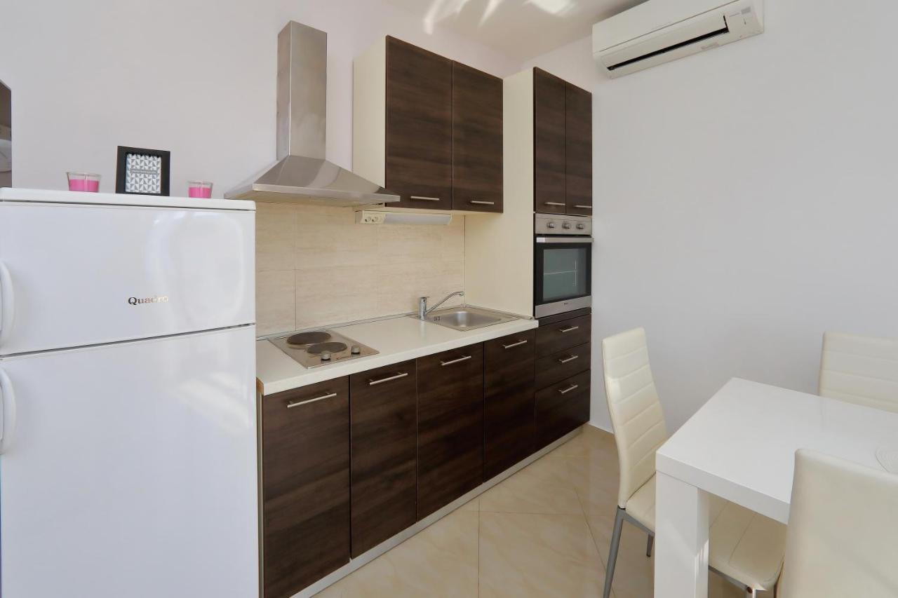 Bane Dvori Apartment Bibinje Exterior foto