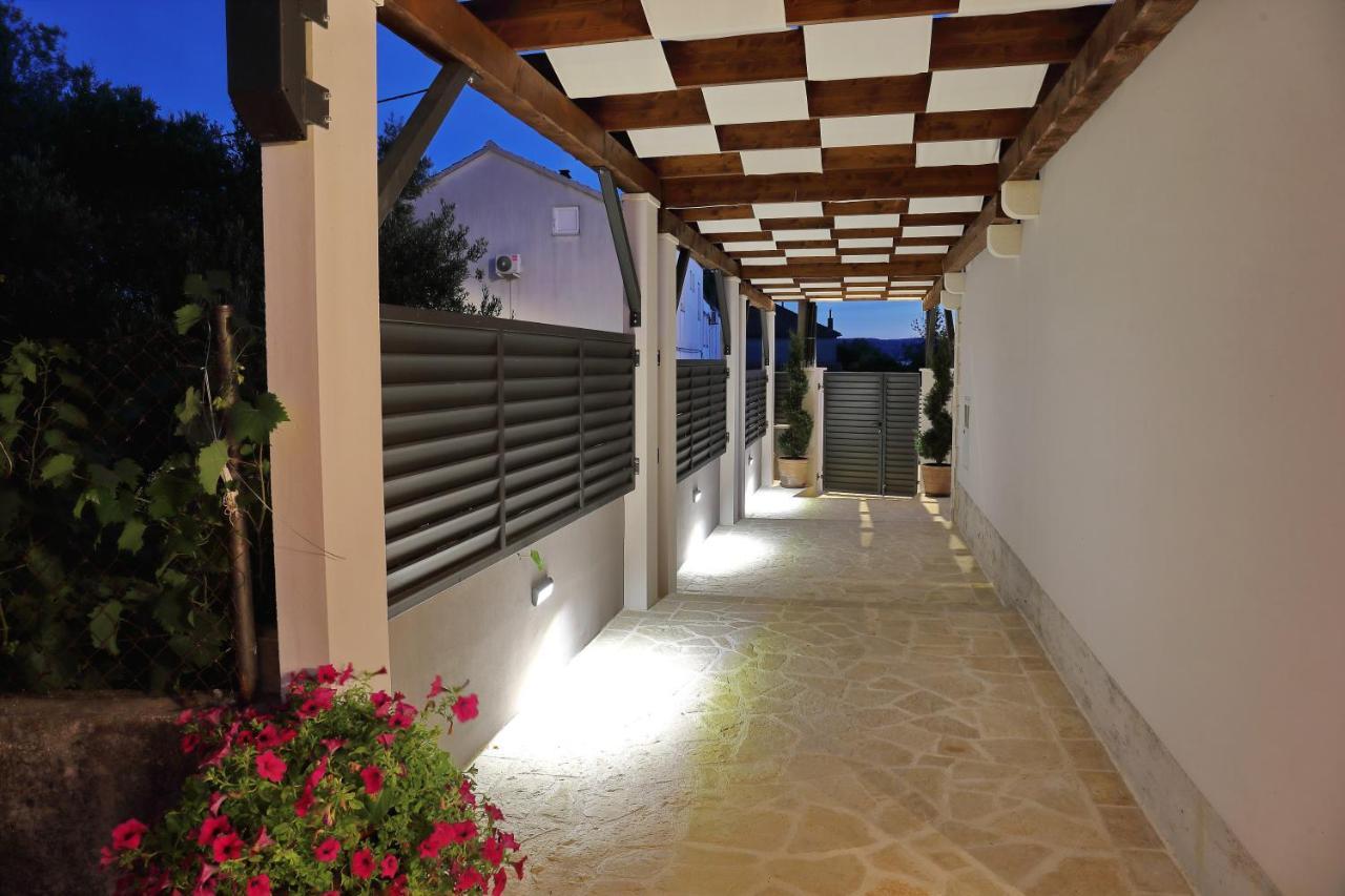 Bane Dvori Apartment Bibinje Exterior foto